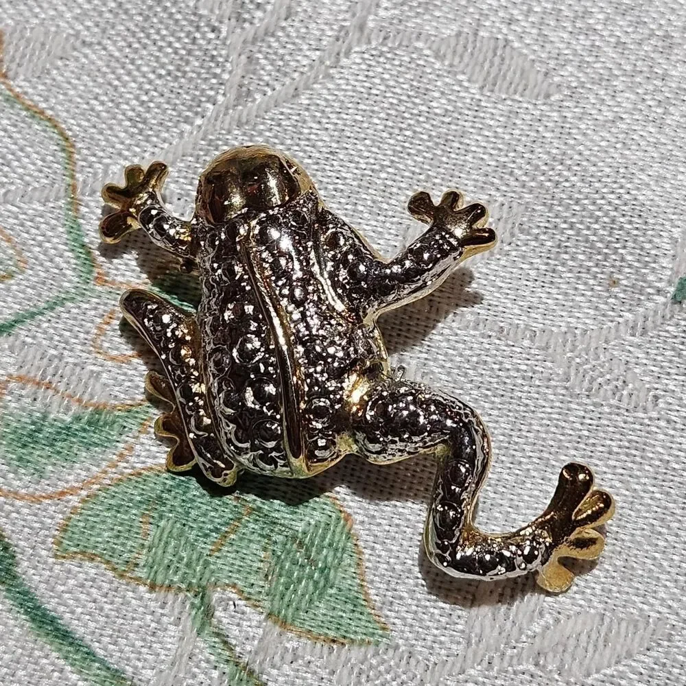 vintage boho whimsical gold silver tone frog brooch